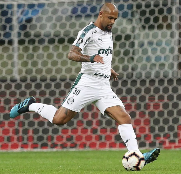 Felipe Melo Celebra Vit Ria Mas Lamenta Expuls O Triste Por Tudo Que