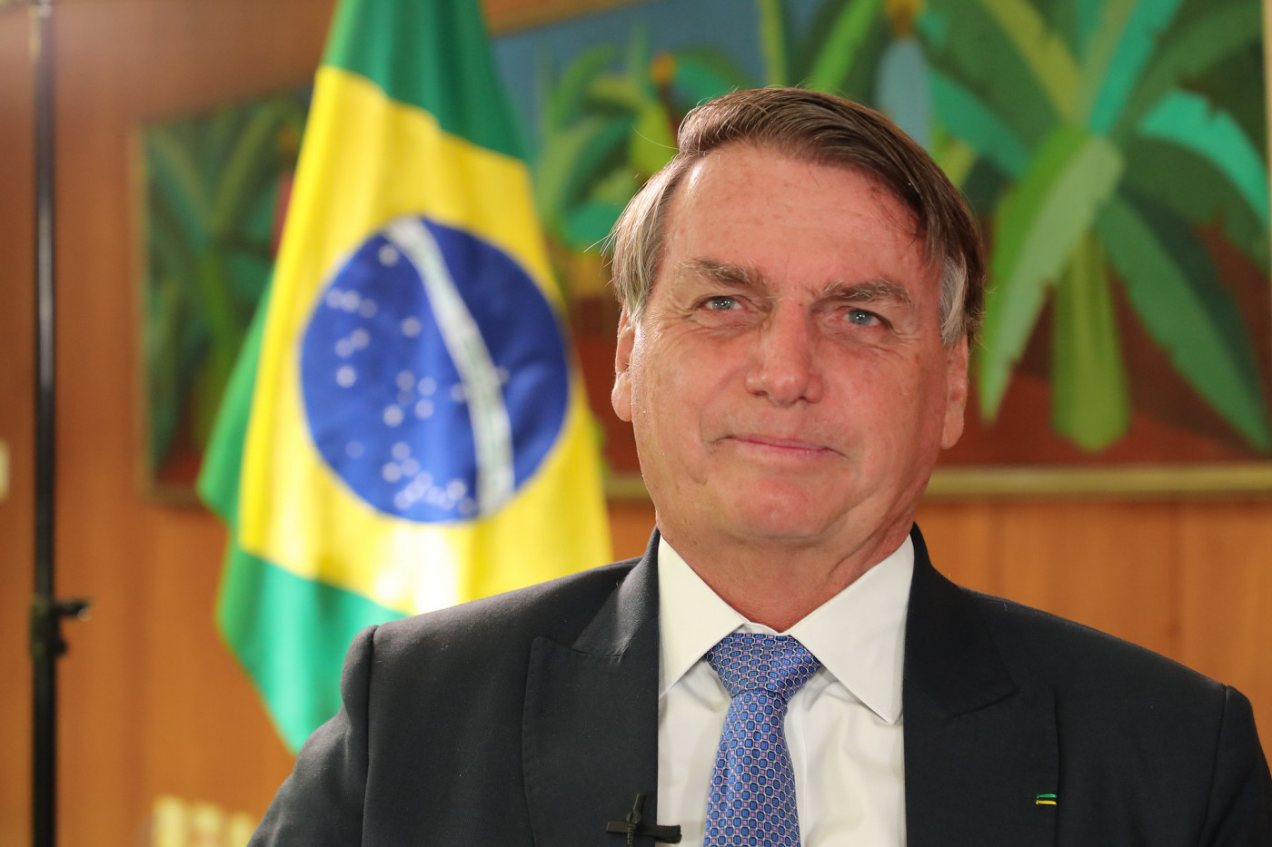 Bolsonaro ressalta papel da Jovem Pan na defesa da liberdade de expressão