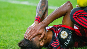 Flamengo informa que Bruno Henrique será operado neste domingo; veja detalhes 