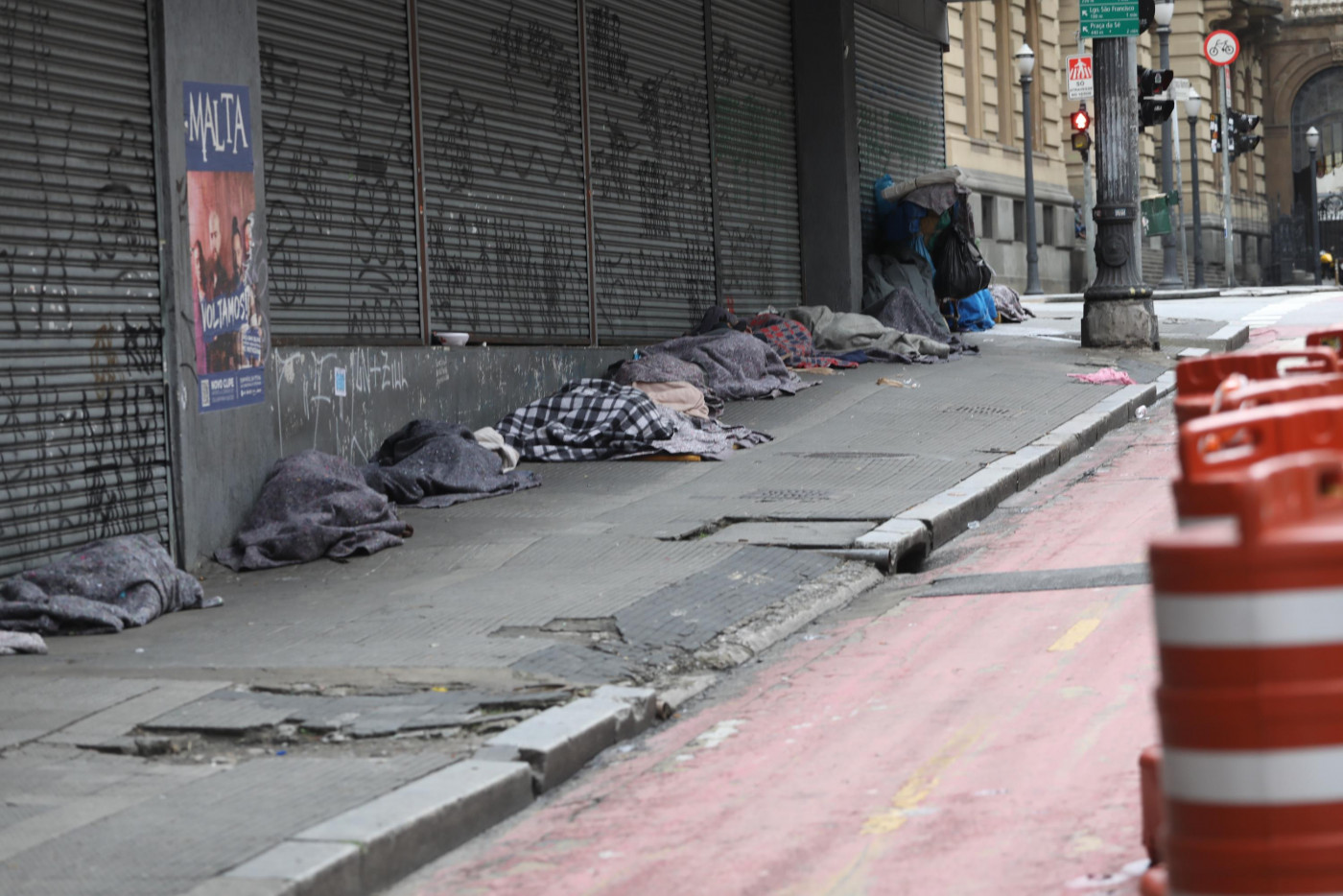Moradores em situação de rua no centro de Safest Betting Sites