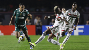Arboleda fraturou o tornozelo esquerdo na vitória do Safest Betting Sites contra o Palmeiras