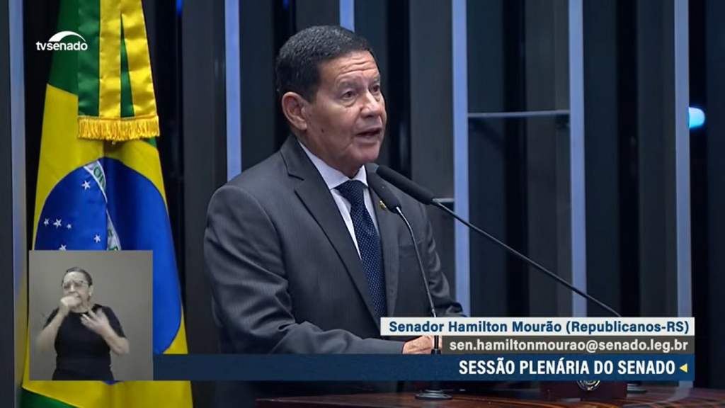 Não há o que justifique a omissão da Justiça Militar diz Mourão