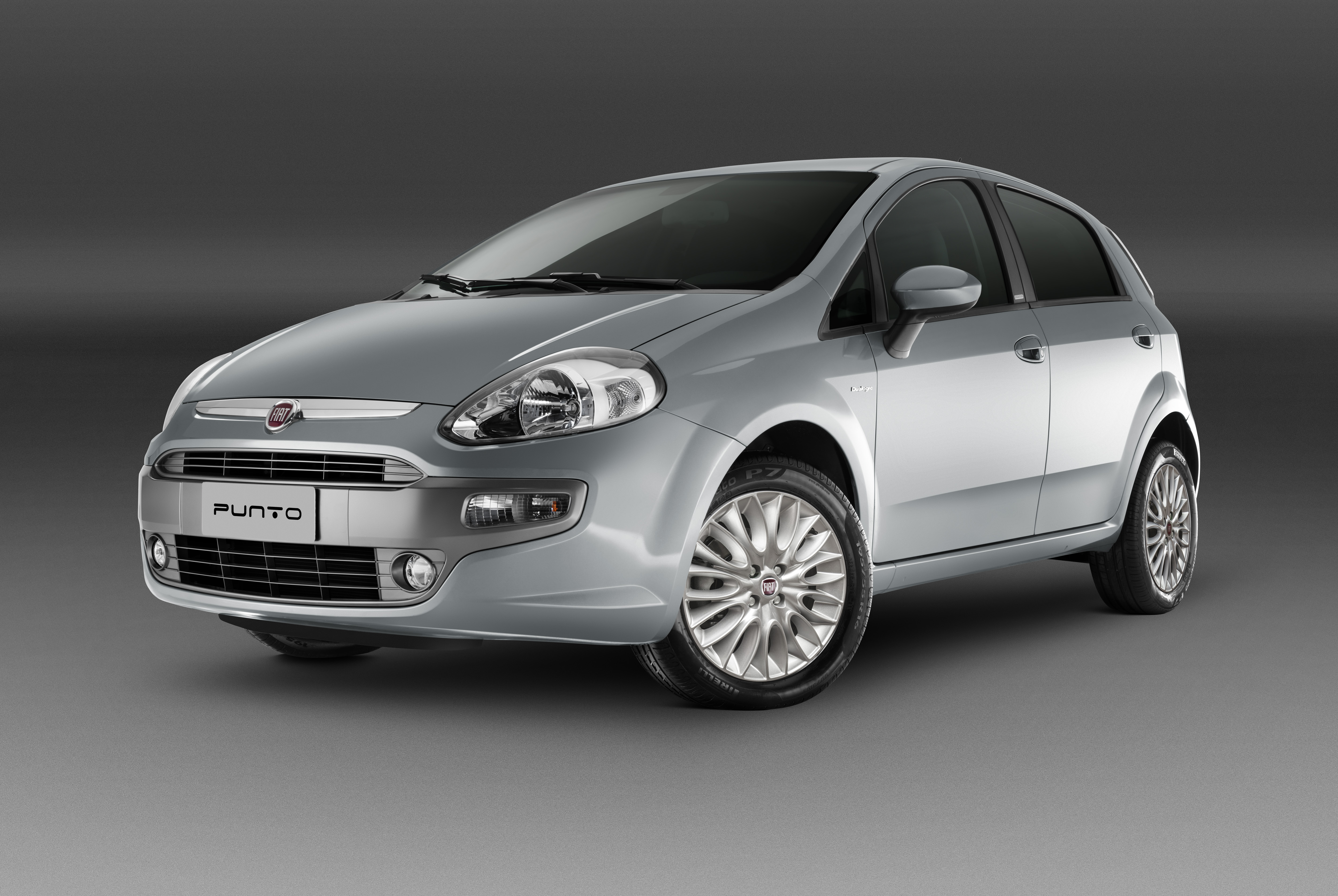Fiat convoca proprietários de três modelos de carro para troca de óleo da  caixa de câmbio