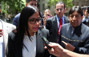 1338026510-delcy-rodriguez-efe-300x192 Delcy Rodríguez incorpora membro da escolta de Maduro ao governo interino da Venezuela