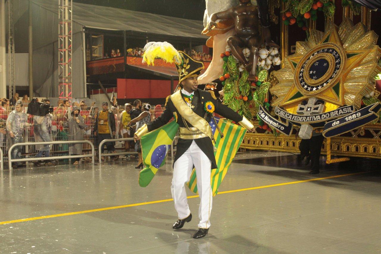 AG/NEWS