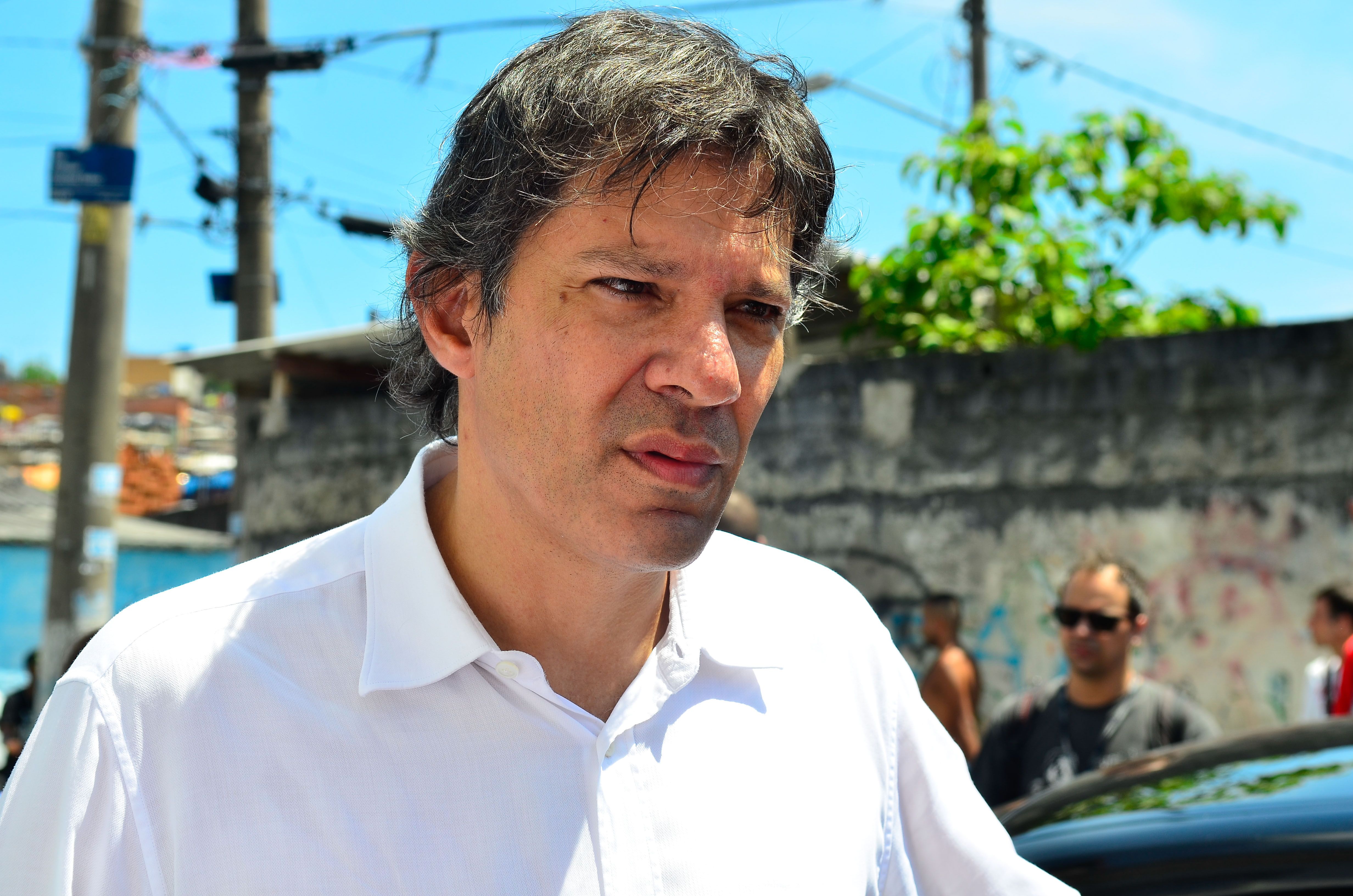 Em 3º, Haddad desqualifica institutos de pesquisa e pede “respeito à  história”