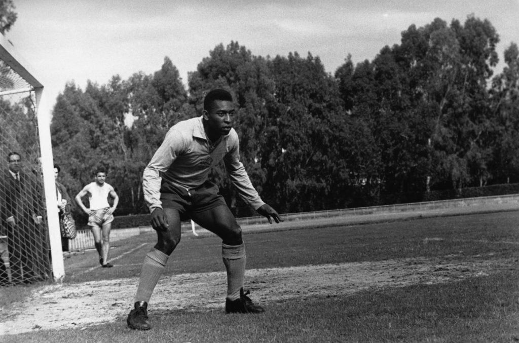 Relembre a trajetória de Pelé na Seleção Brasileira: gols, títulos