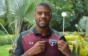 Júnior Tavares, ex-São Paulo e atualmente na Ponte Preta, é internado com tumor no cérebro