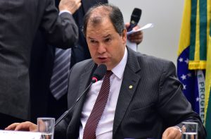 Deputado do MDB propõe comissão para investigar boicote do Carrefour às carnes do Mercosul