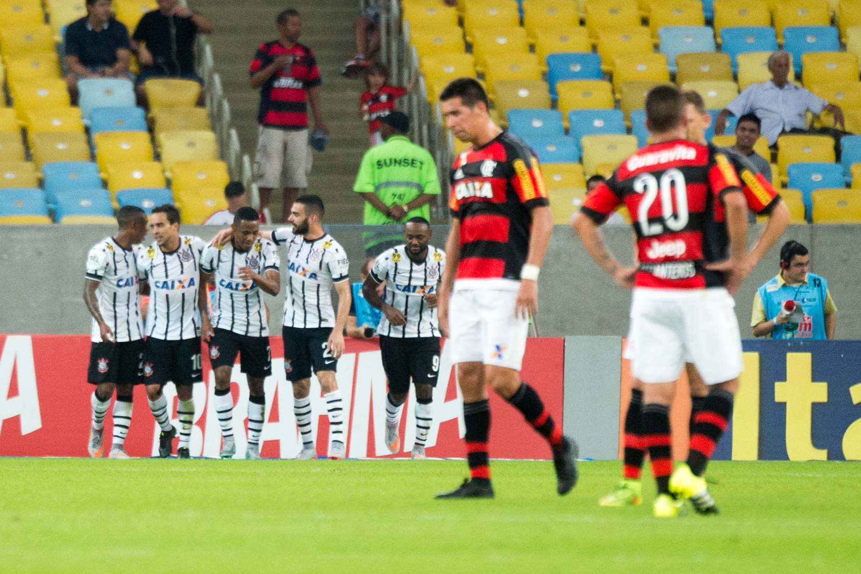 Jogo entre Corinthians e Flamengo termina em empate de 0 a 0