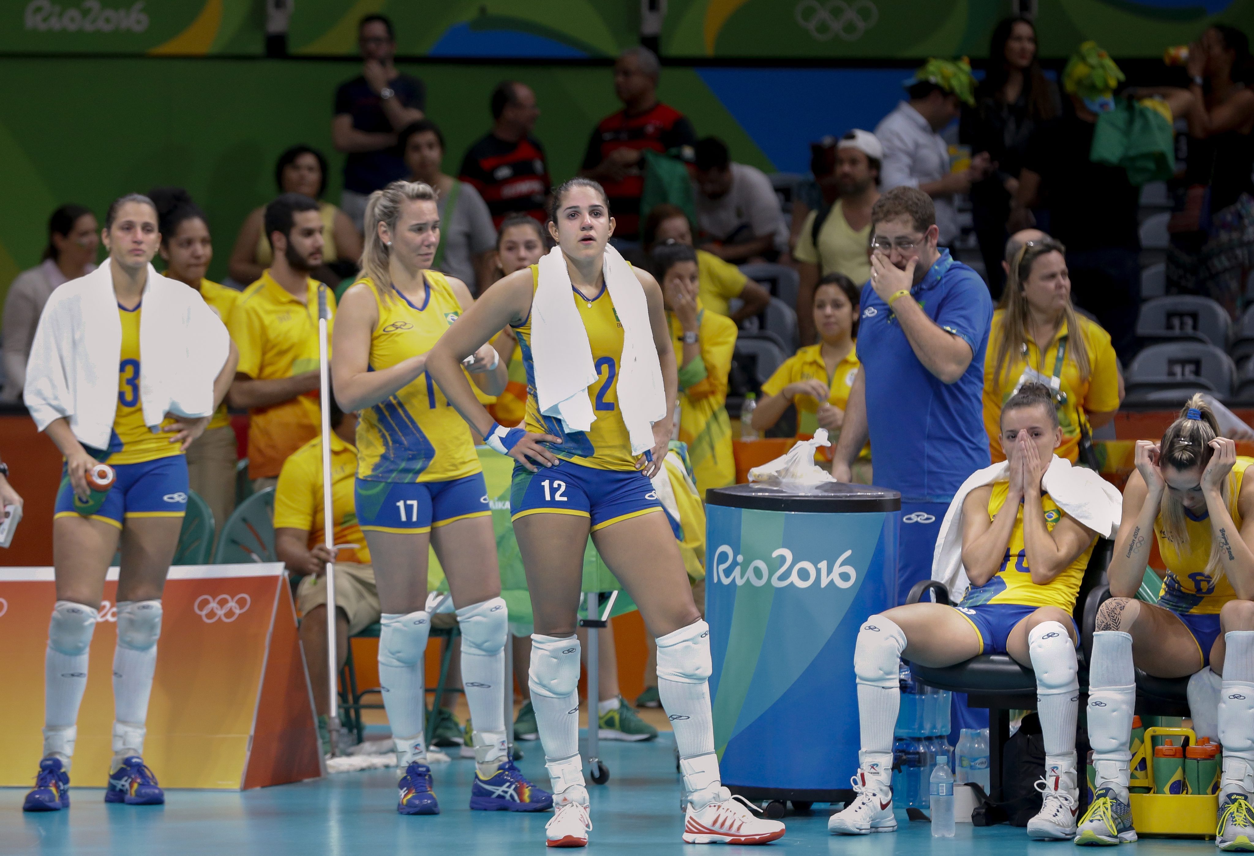 Seleção brasileira feminina de vôlei perde para a China e se despede da  Liga das Nações - Super Rádio Tupi