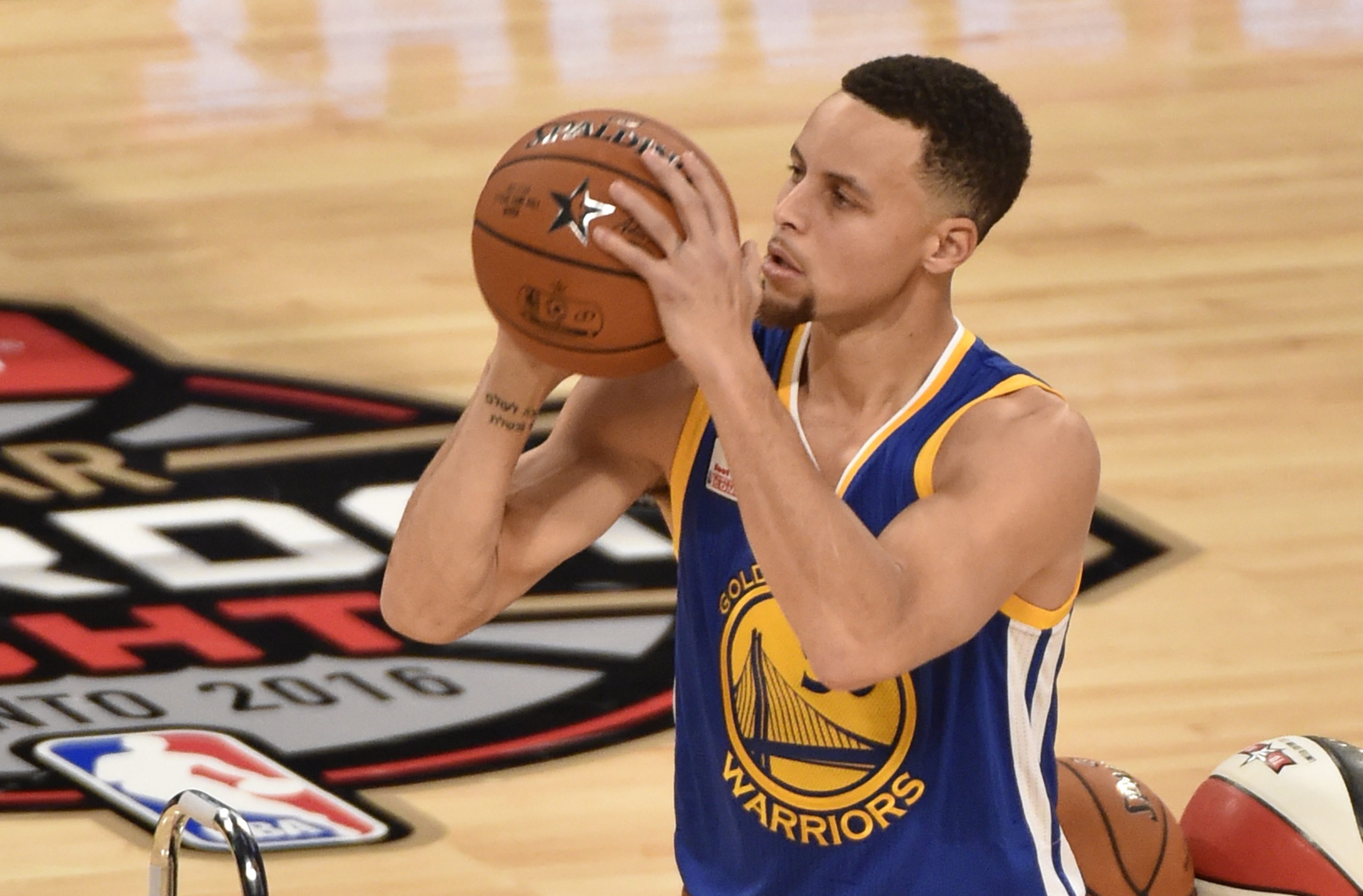 NBA: Como 'boa noite' de Stephen Curry tomou o mundo dos esportes
