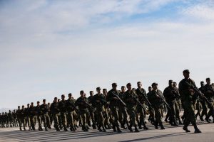 Senado aprova mudanças no Código Penal Militar e exclui punição em caso de críticas ao governo