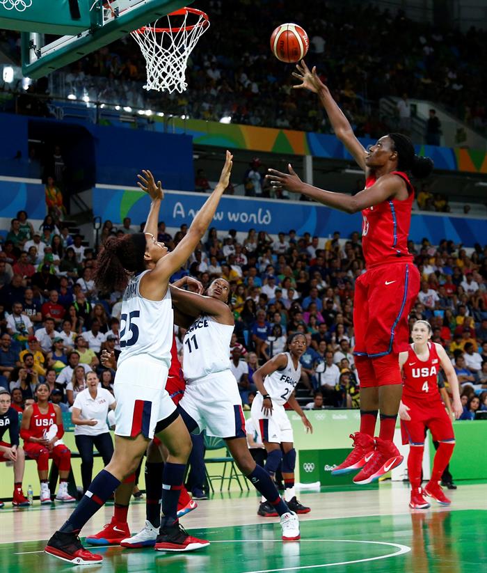 Notícias  Há 22 anos, Geração de Ouro do basquete feminino conquistava a  Prata nas Olimpíadas de Atlanta