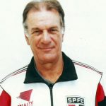 Há 20 anos, o Brasil perdia o técnico Telê Santana, o “fio de esperança”