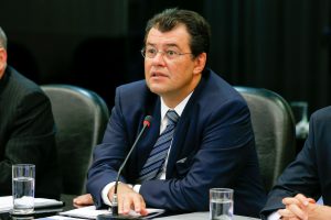 Braga apresenta relatório da reforma tributária com ‘trava’ para aumento de imposto