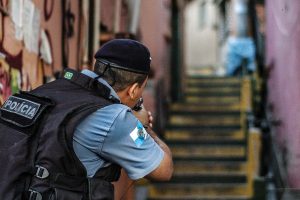 528928117 operacao da policia militar no complexo do alemao no rio de janeiro rj nesta segunda feira 21 1