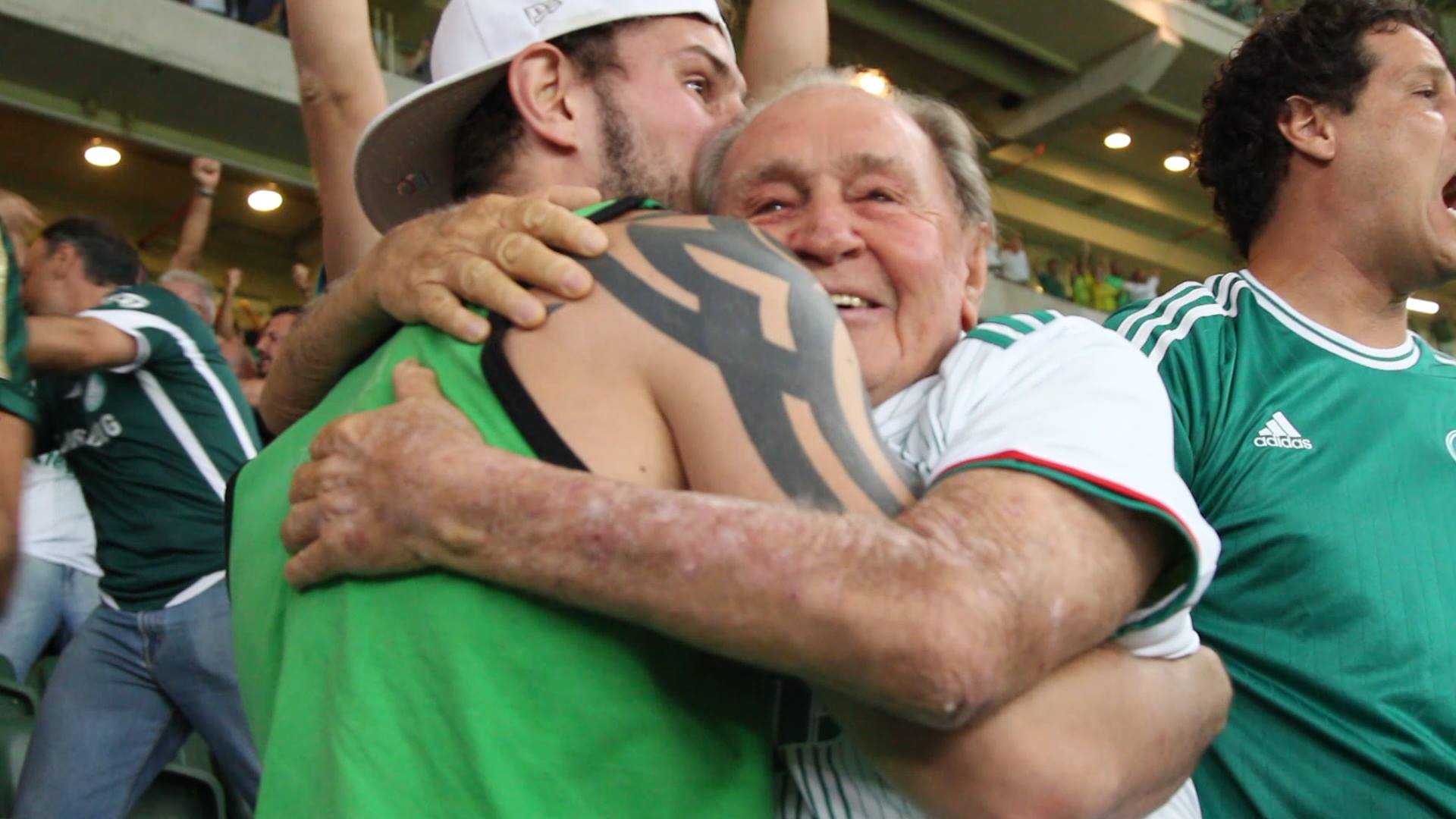 VÍDEO) O momento que deixou todos os palmeirense emocionados no jogo do  Brasil