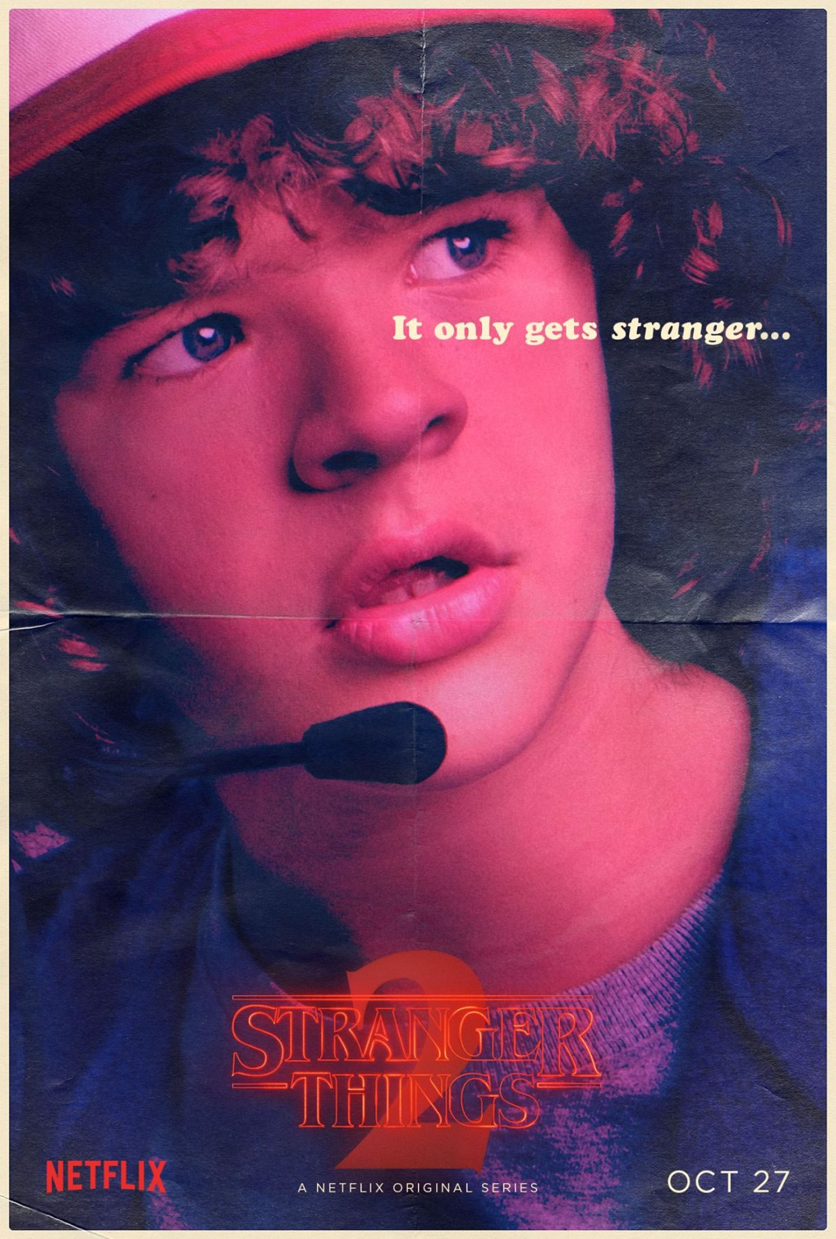Stranger Things 4 - poster da temporada 4 - todos os atores de