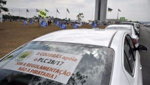 Taxistas apoiam o PLC 28/17 que regulamenta a prestação de serviços dos aplicativos de carona