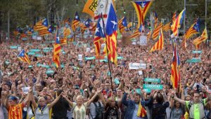 População catalã vai às ruas para pedir separação da Espanha