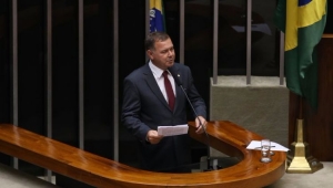 Deputado Lucio Mosquini (PMDB-RO)