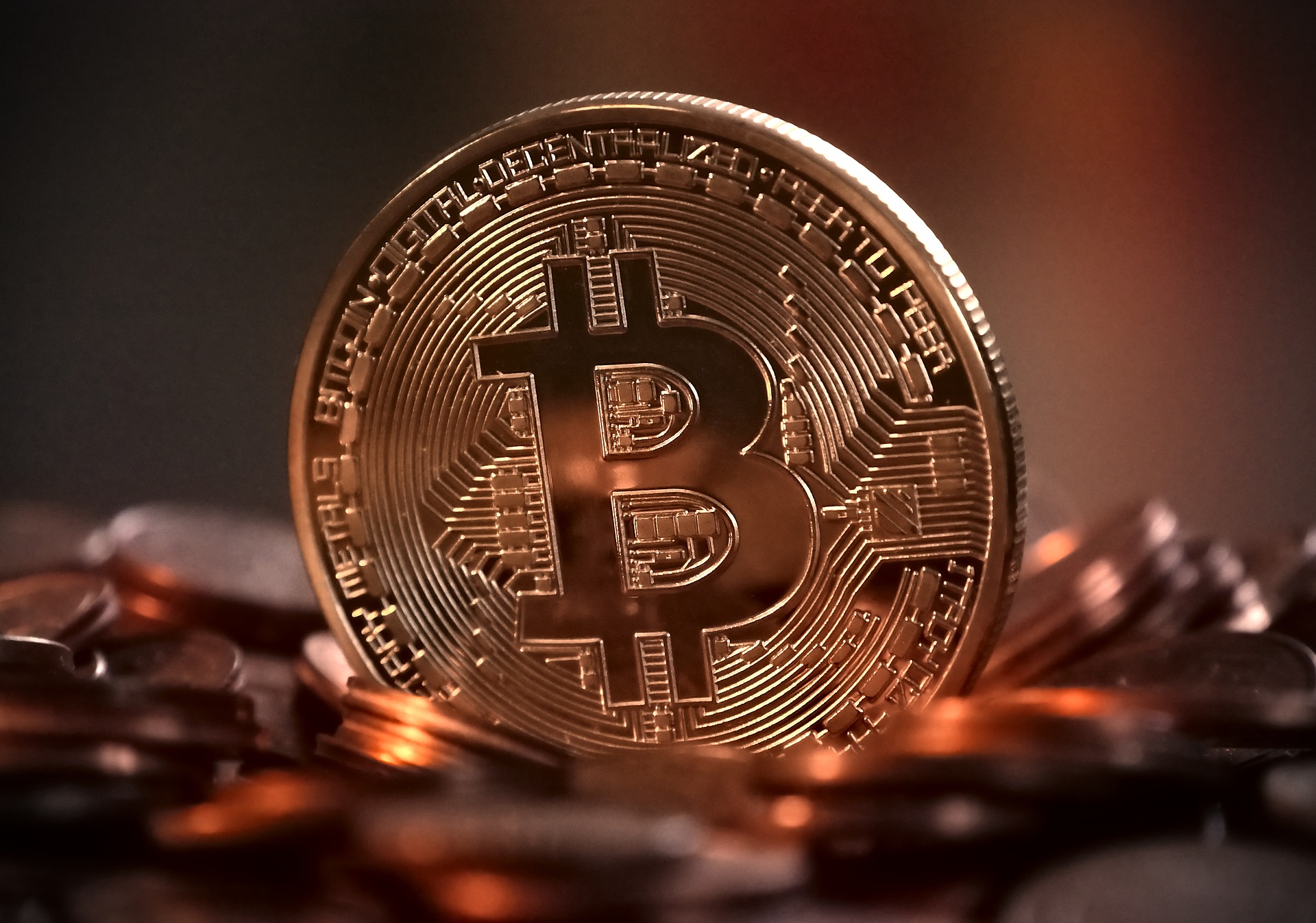 Bitcoin sofre novo baque nesta quarta-feira depois de a China anunciar a proibição de moedas virtuais em pagamentos e outras transações financeiras