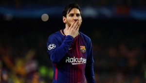 De Jong admite Barcelona 'menos forte' sem Messi