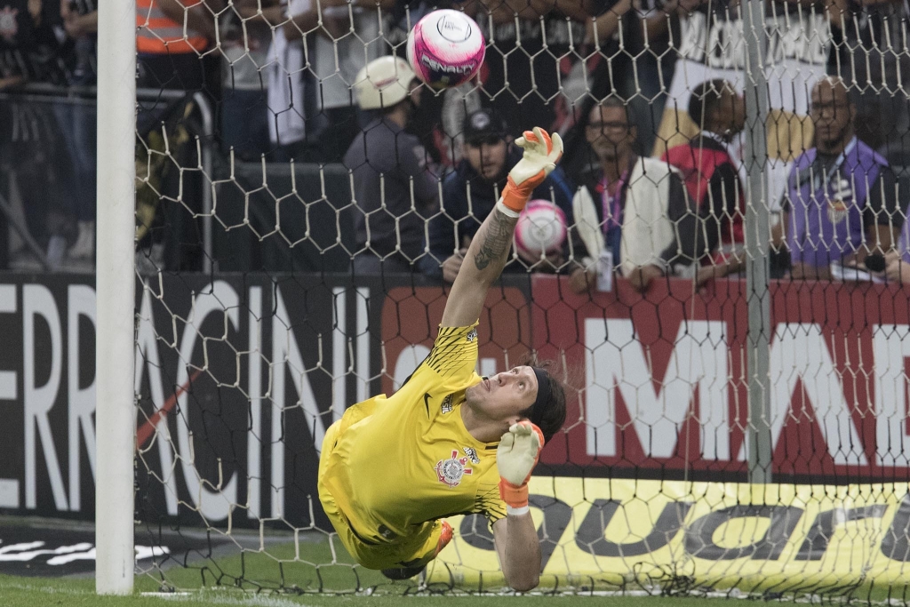 Quantos pênaltis Cássio defendeu no Corinthians?