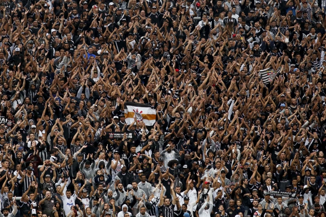 Ministério Público proíbe torcida organizada do Corinthians nos estádios Jovem Pan