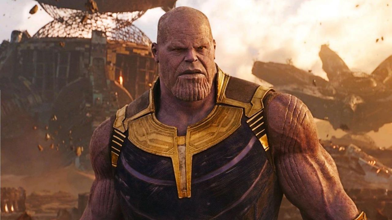 Thanos e Capitã Marvel Guerra Infinita