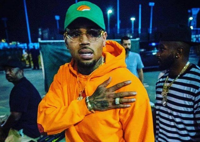 Chris Brown é acusado de "facilitar" múltiplos estupro