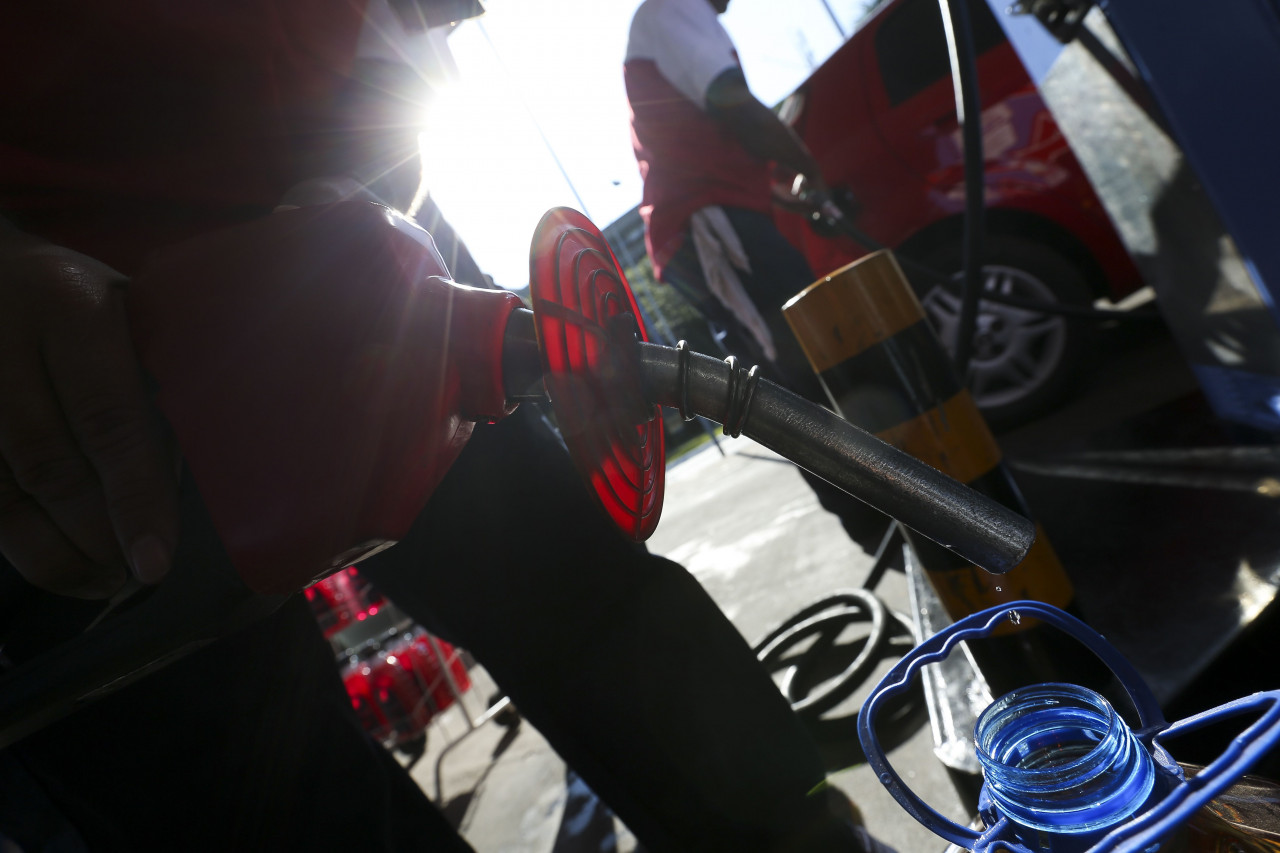 Aumento de 11% dos combustíveis puxou IPCA-15 no mês de março