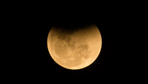 Eclipse luar visto em São Paulo, em 2018aulo