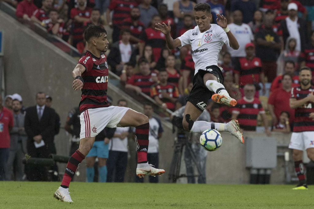 Flamengo x Corinthians: Quem venceu mais vezes o Clássico do Povo?