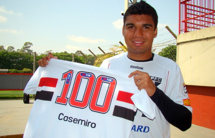 ‘Guru’ de Casemiro explica ‘fracasso’ do volante no SP: ‘ele não se deu