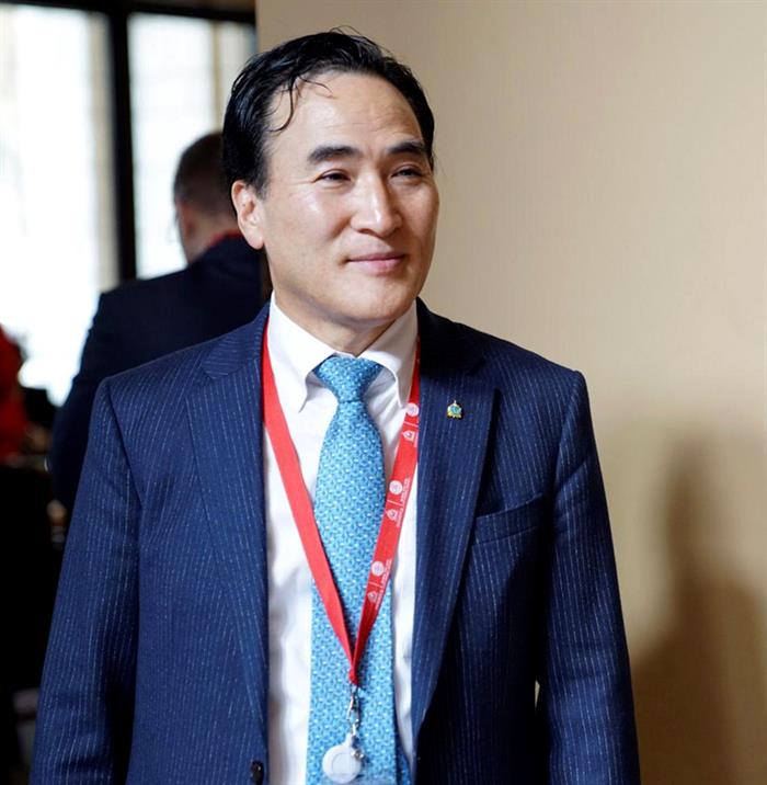 O sul-coreano Kim Jong-Yang foi eleito o novo presidente da Interpol