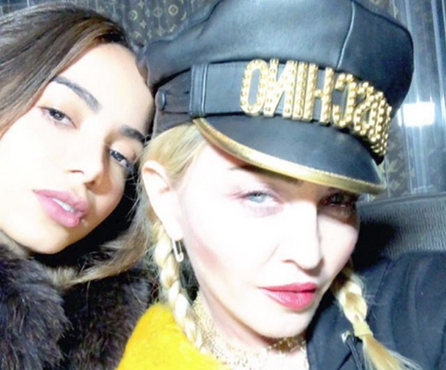 Anitta e Madonna apareceram juntas em selfie