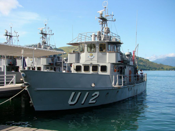 Justiça permite que militar trans possa usar roupas e cortes de cabelo masculinos 3 Navio da Marinha