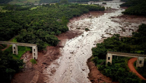 Área atingida por rejeitos da barragem de Brumadinho