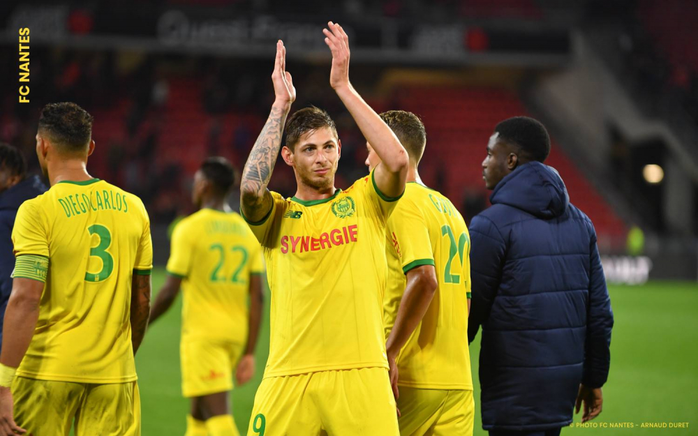 Em homenagem a Sala, Nantes aposenta camisa número 9