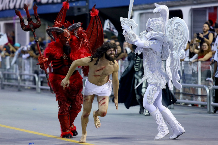 Gaviões não terá que se retratar por triunfo do diabo sobre Jesus no