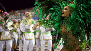 Noite de desfiles: confira enredos das escolas de samba