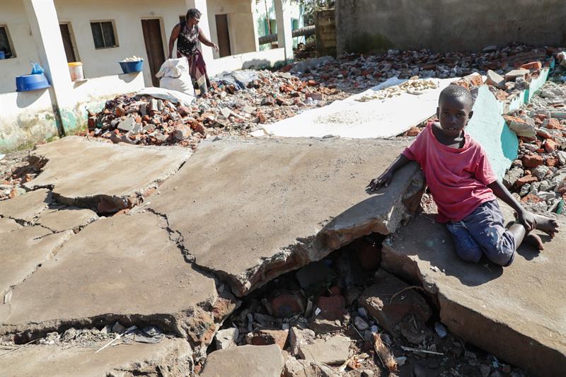 Após a passagem do ciclone Idai no sudeste da África, no último dia 14, subiu para 741 o número de mortos. A maior parte das vítimas fatais está concentrada em Moçambique, onde morreram 501 pessoas