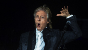 Paul McCartney impressiona com gírias brasileiras durante shows em São Paulo:  'O pai tá on