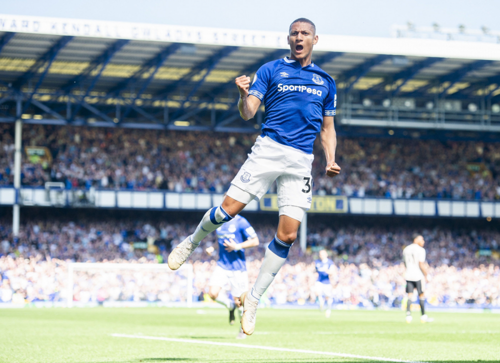 Everton e Liverpool empataram sem gols neste sábado (8) no Inglês