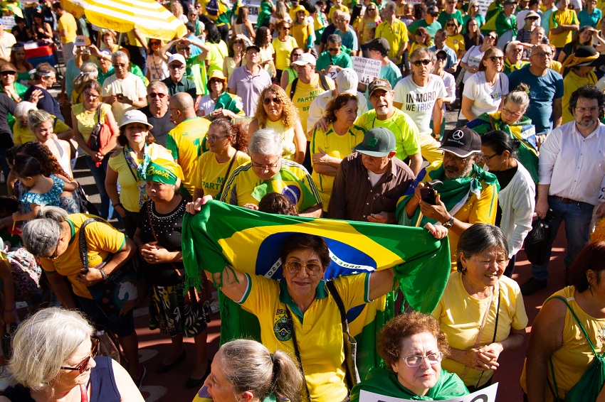 E Com O Povo Na Rua Que Faremos A Diferenca Diz Luciano Hang Sobre Atos Pro Lava Jato Jovem Pan