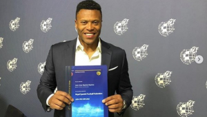 Júlio Baptista negocia volta aos gramados e pode disputar a