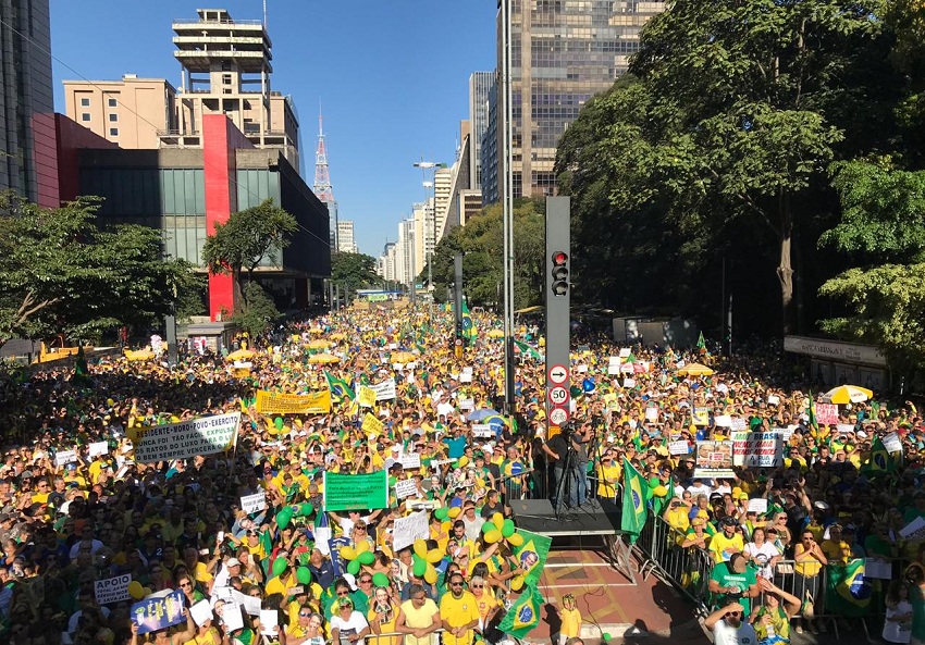 Manifestação Av. Paulista 24mai2017-232, Manifestação con…