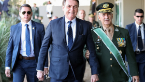 Bolsonaro sanciona fim da prisão disciplinar de policiais
